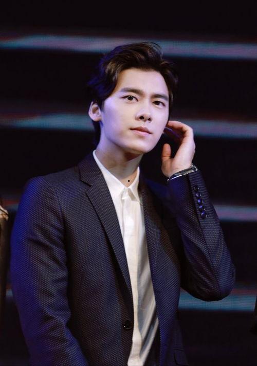 最新爆料李易峰泰国,揭秘明星跨国之旅背后的故事 第3张 最新爆料李易峰泰国,揭秘明星跨国之旅背后的故事 第3张